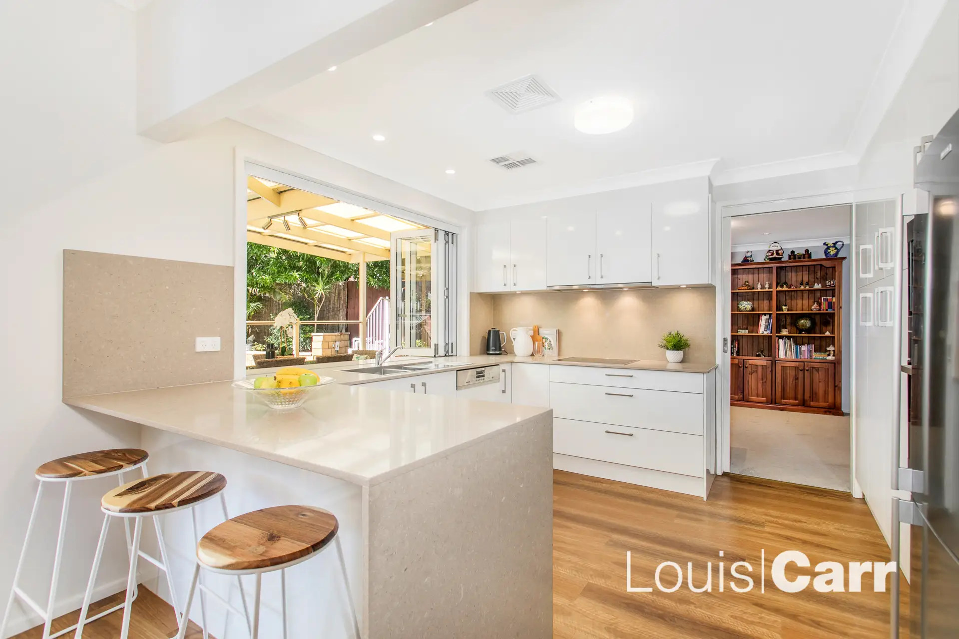 17 Holly Road, Cherrybrook Sold by Louis Carr Real Estate - image 2