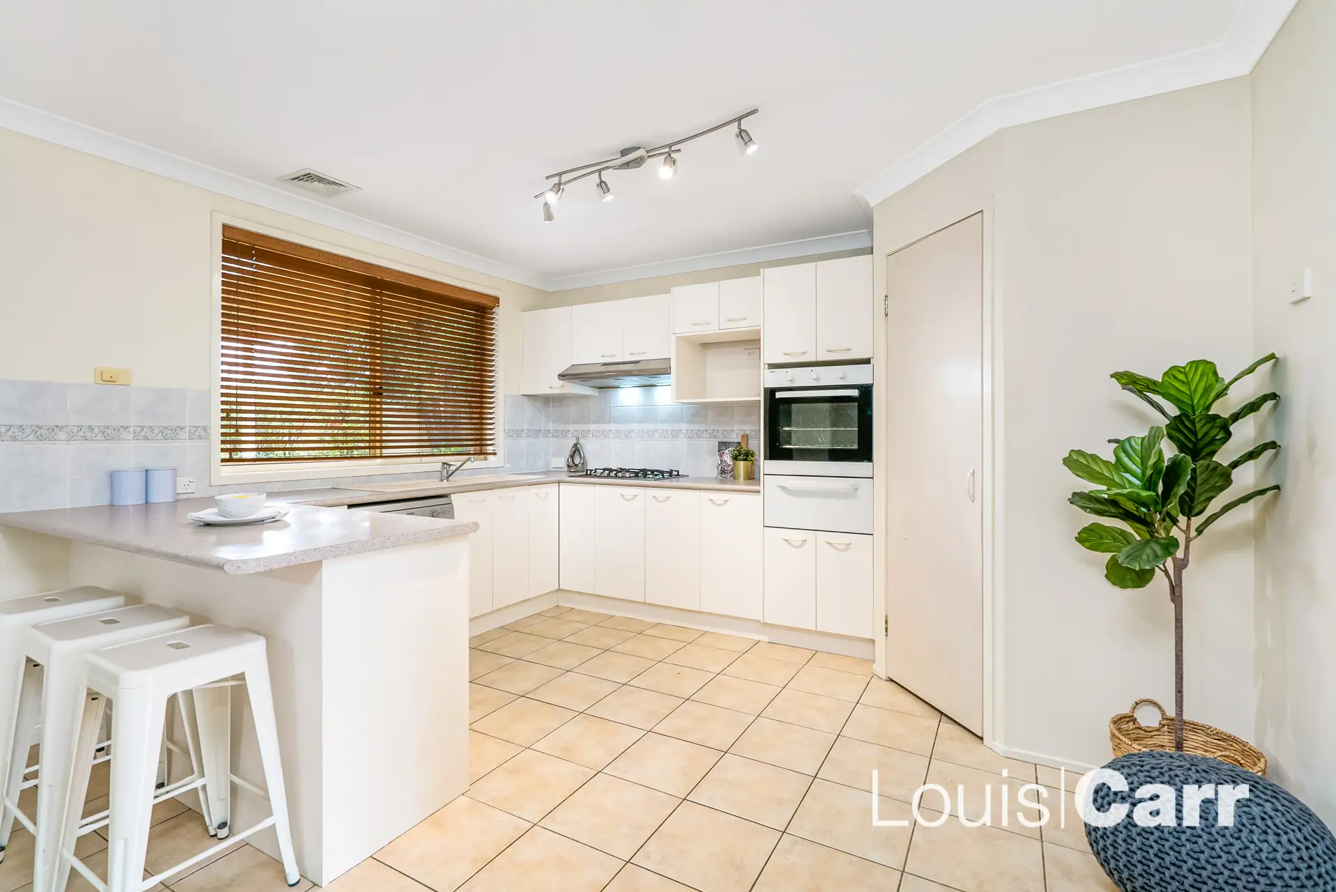 19 Forest Close, Cherrybrook Sold by Louis Carr Real Estate - image 5