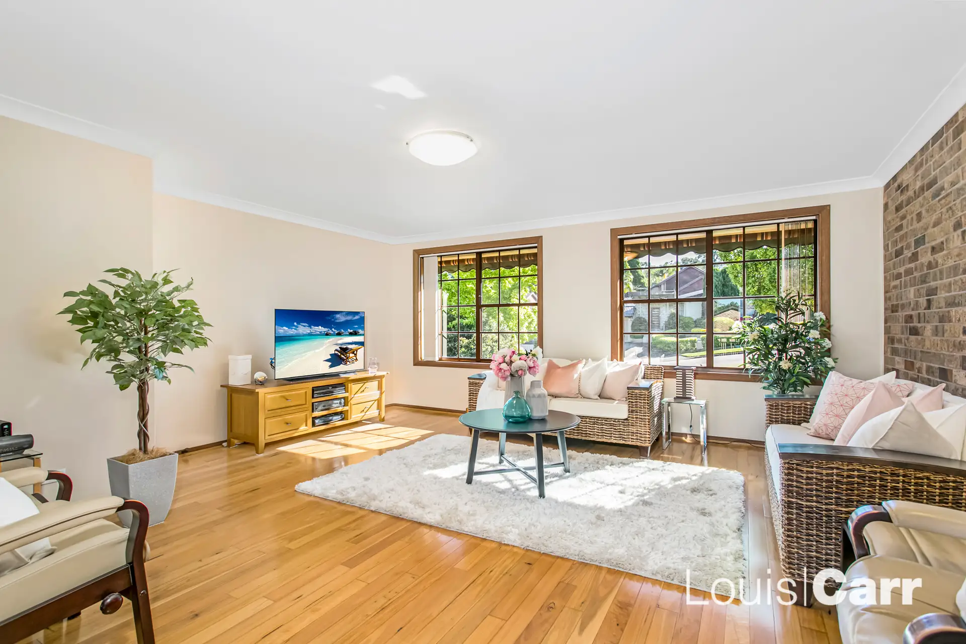 6 Hawthorn Place, Cherrybrook Sold by Louis Carr Real Estate - image 5