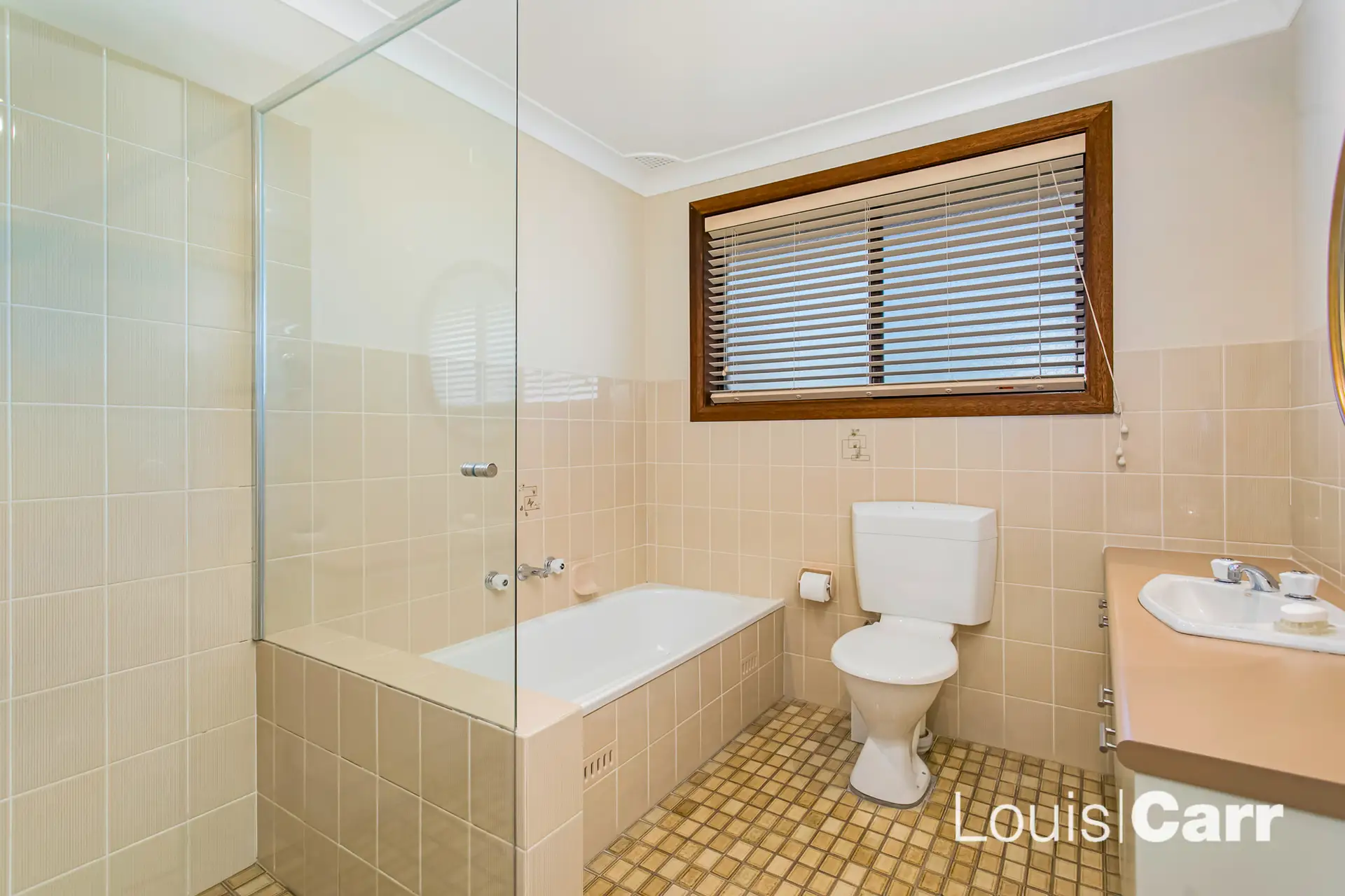 6 Hawthorn Place, Cherrybrook Sold by Louis Carr Real Estate - image 9