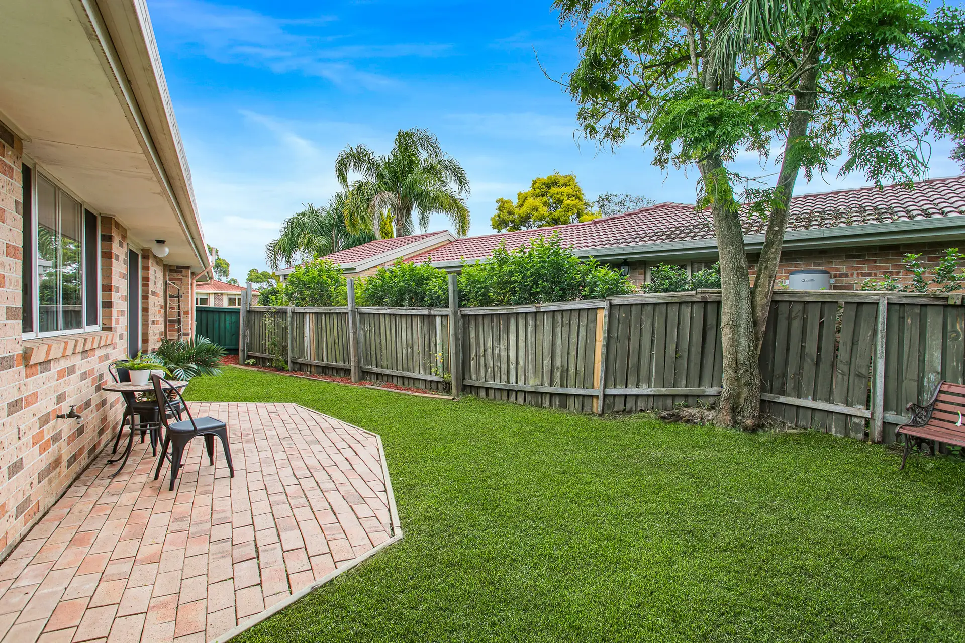 2/6 Miranda Close, Cherrybrook Sold by Louis Carr Real Estate - image 1