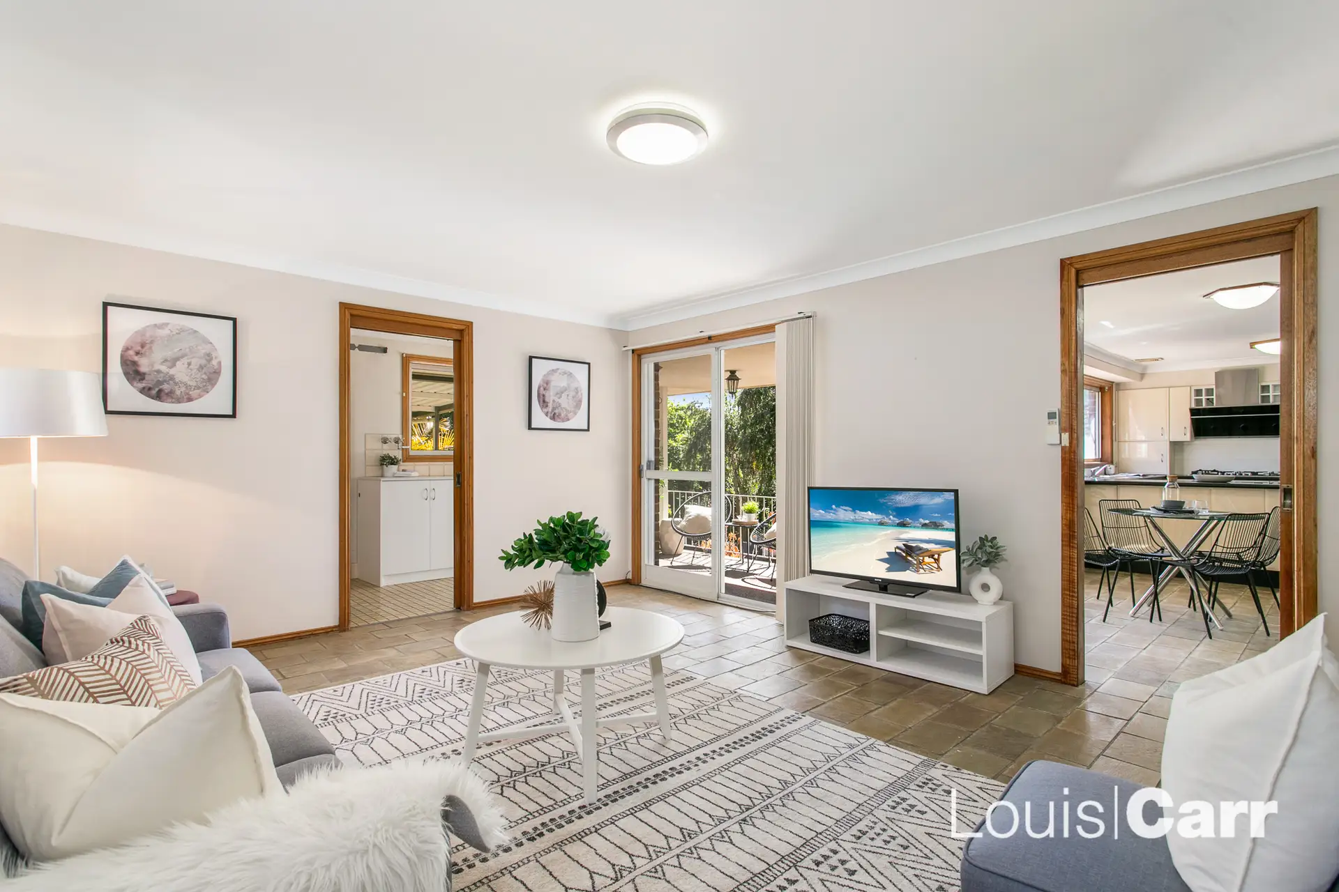 7 Woodcrest Place, Cherrybrook Sold by Louis Carr Real Estate - image 8