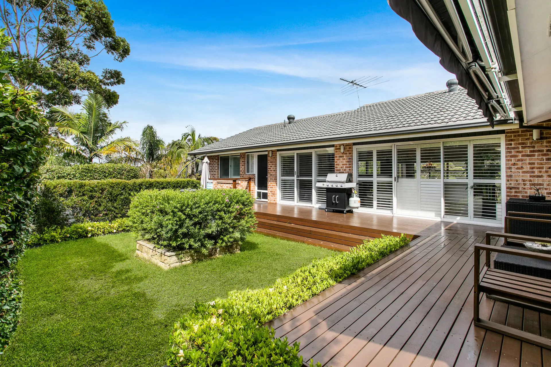 42 Fallon Drive, Dural Sold by Louis Carr Real Estate - image 1