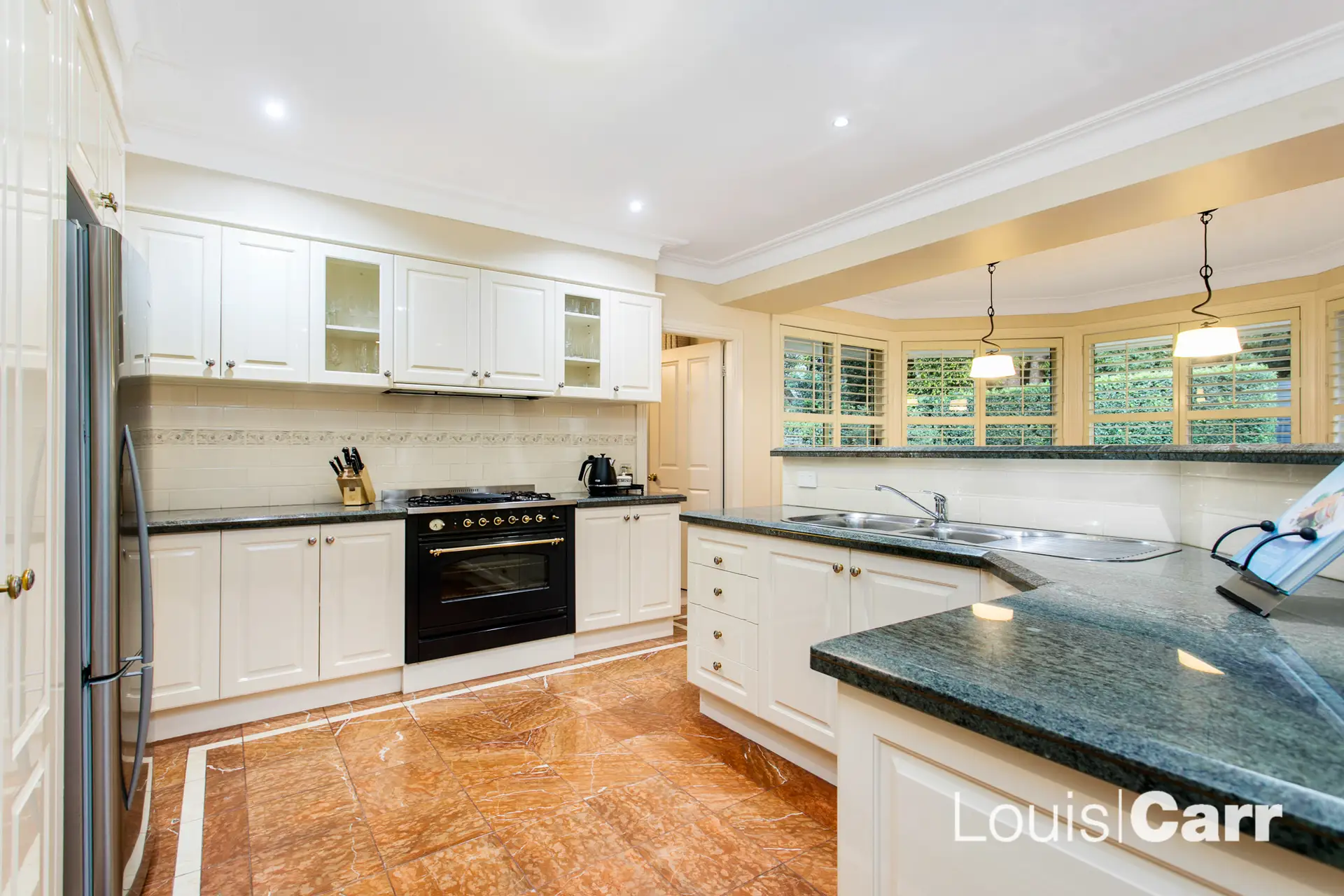 3 Bassett Place, Castle Hill Sold by Louis Carr Real Estate - image 4