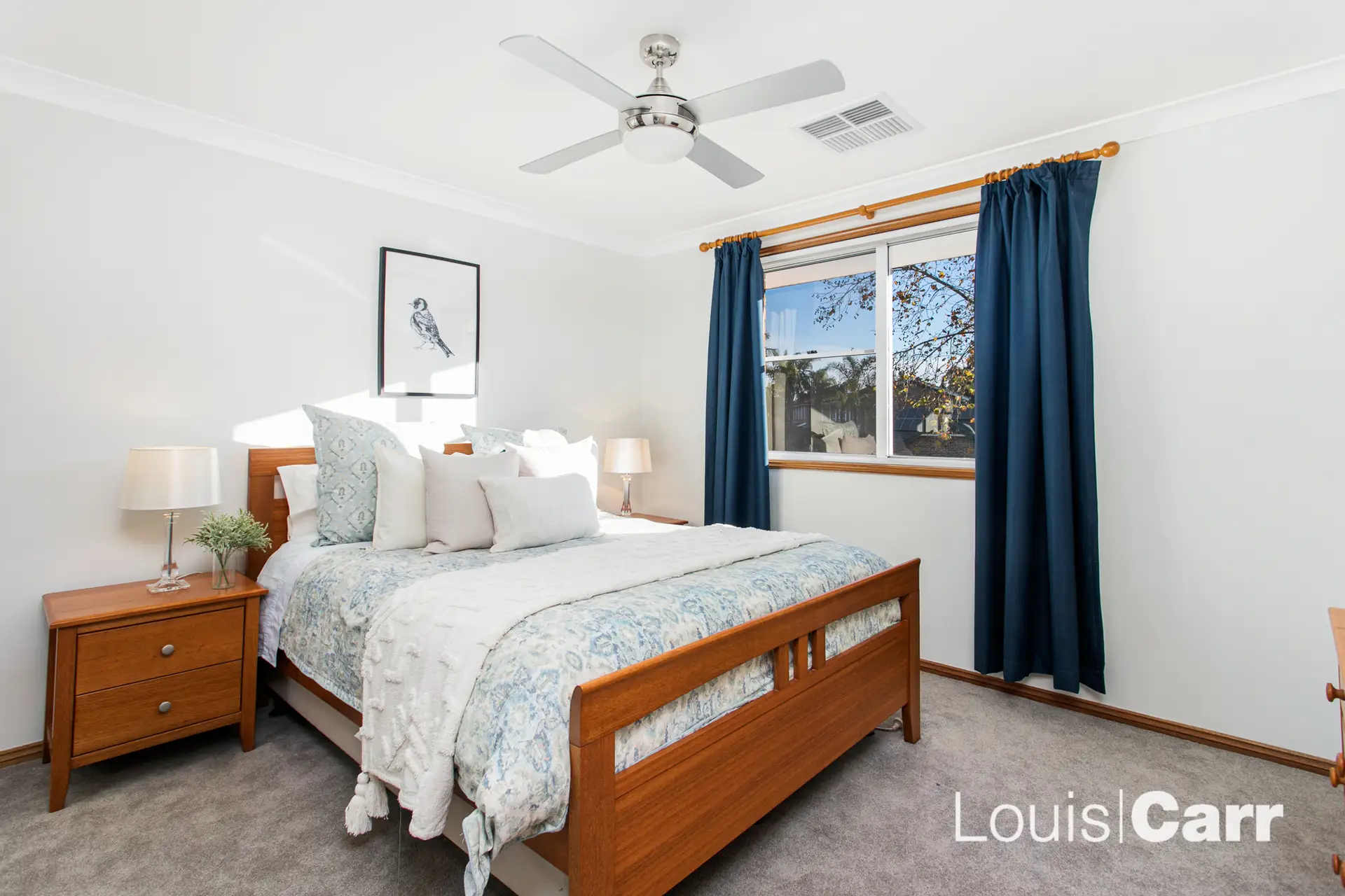 2 Dinmore Place, Castle Hill Sold by Louis Carr Real Estate - image 1