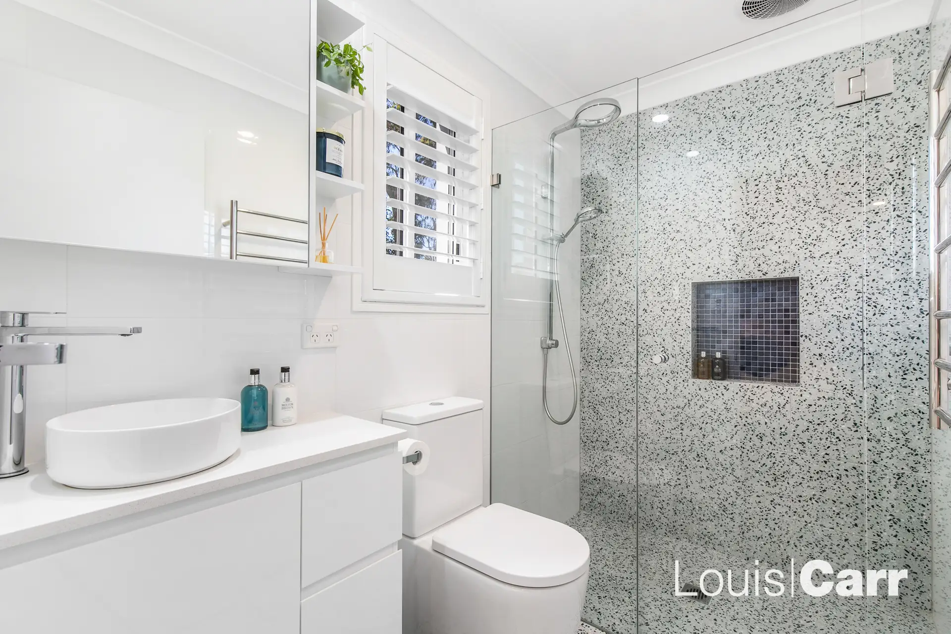 3 Tunbridge Place, Cherrybrook Sold by Louis Carr Real Estate - image 1
