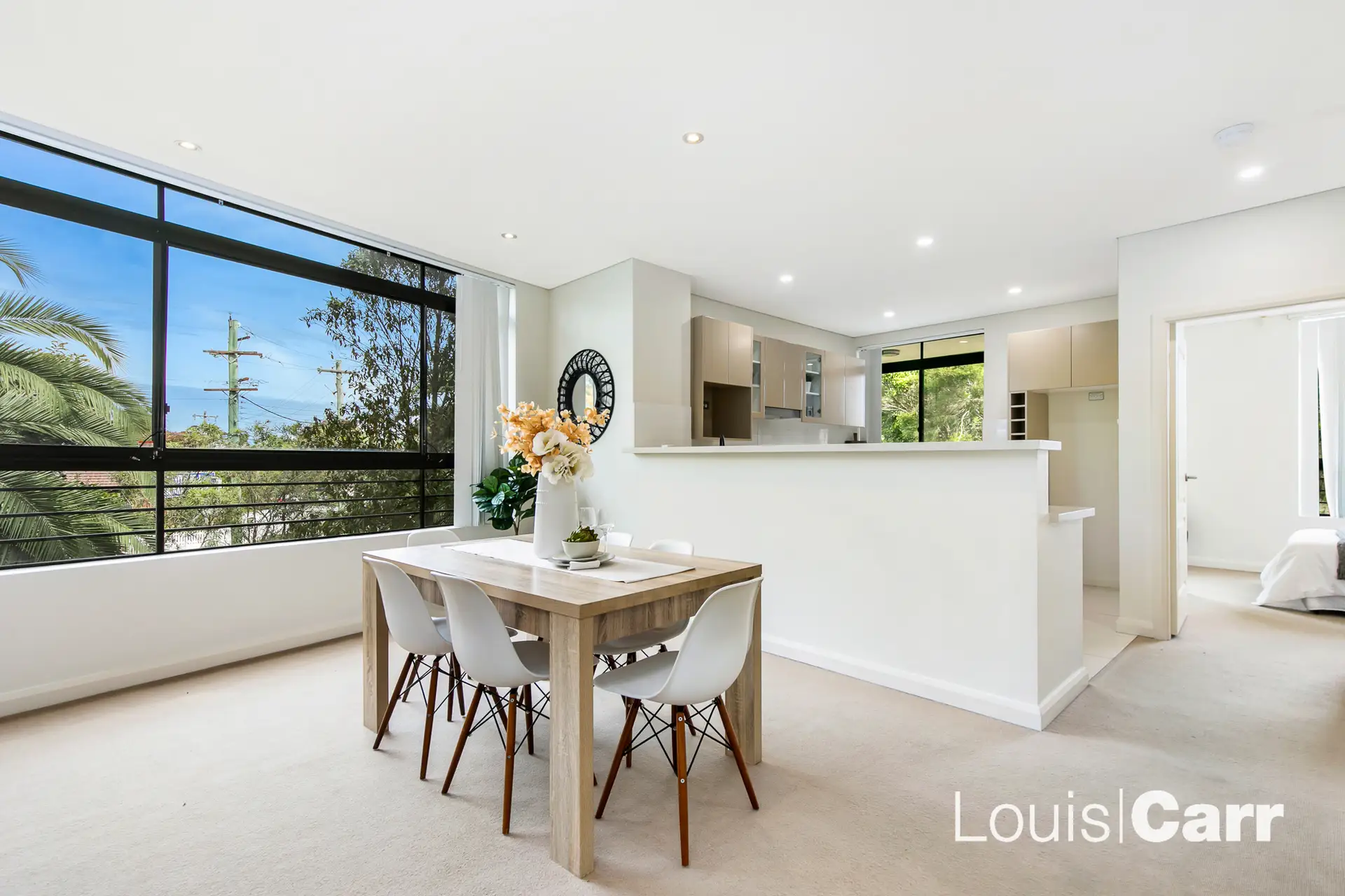 Photo #2: 101/2-4 Purser Avenue, Castle Hill - Sold by Louis Carr Real Estate