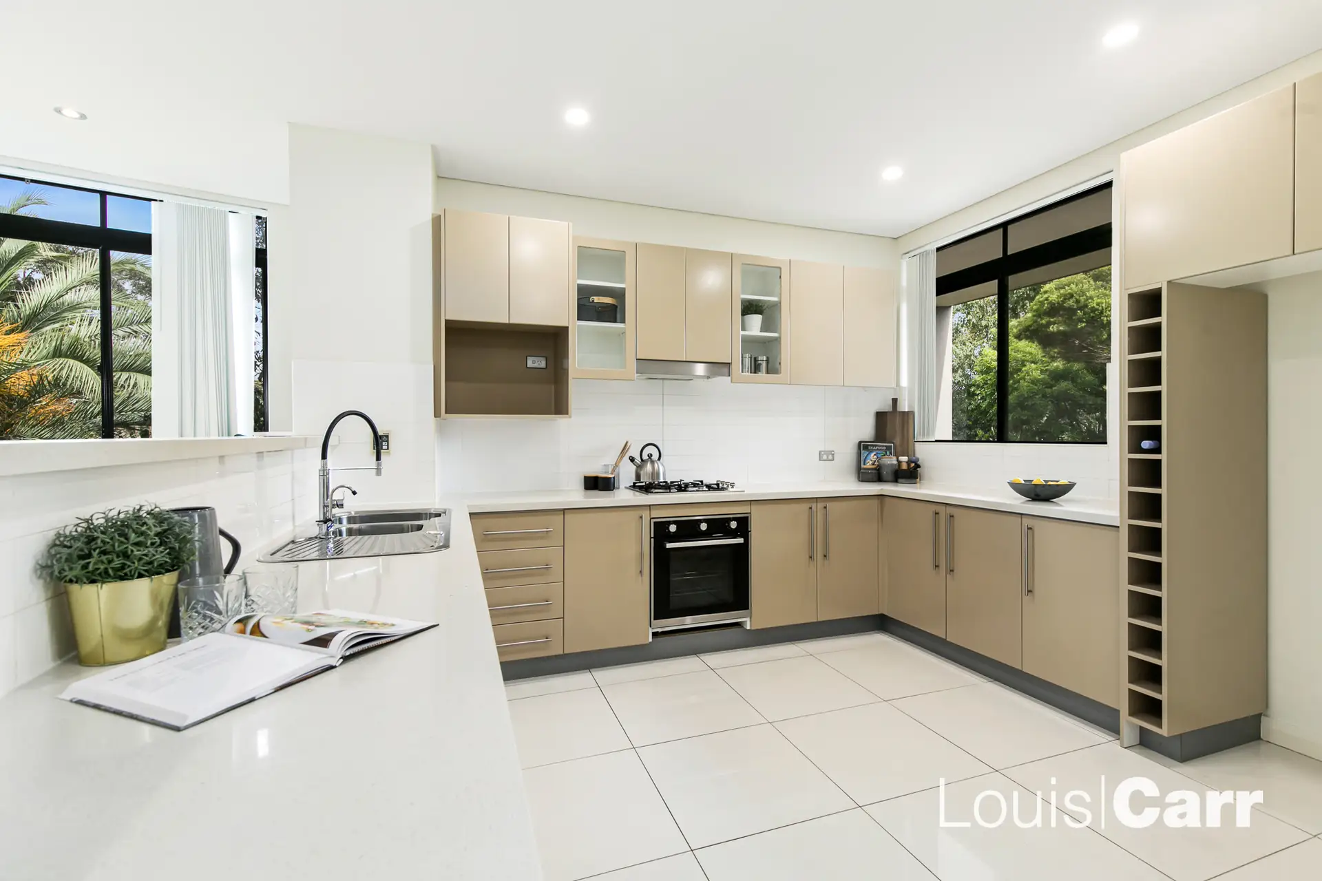 Photo #3: 101/2-4 Purser Avenue, Castle Hill - Sold by Louis Carr Real Estate
