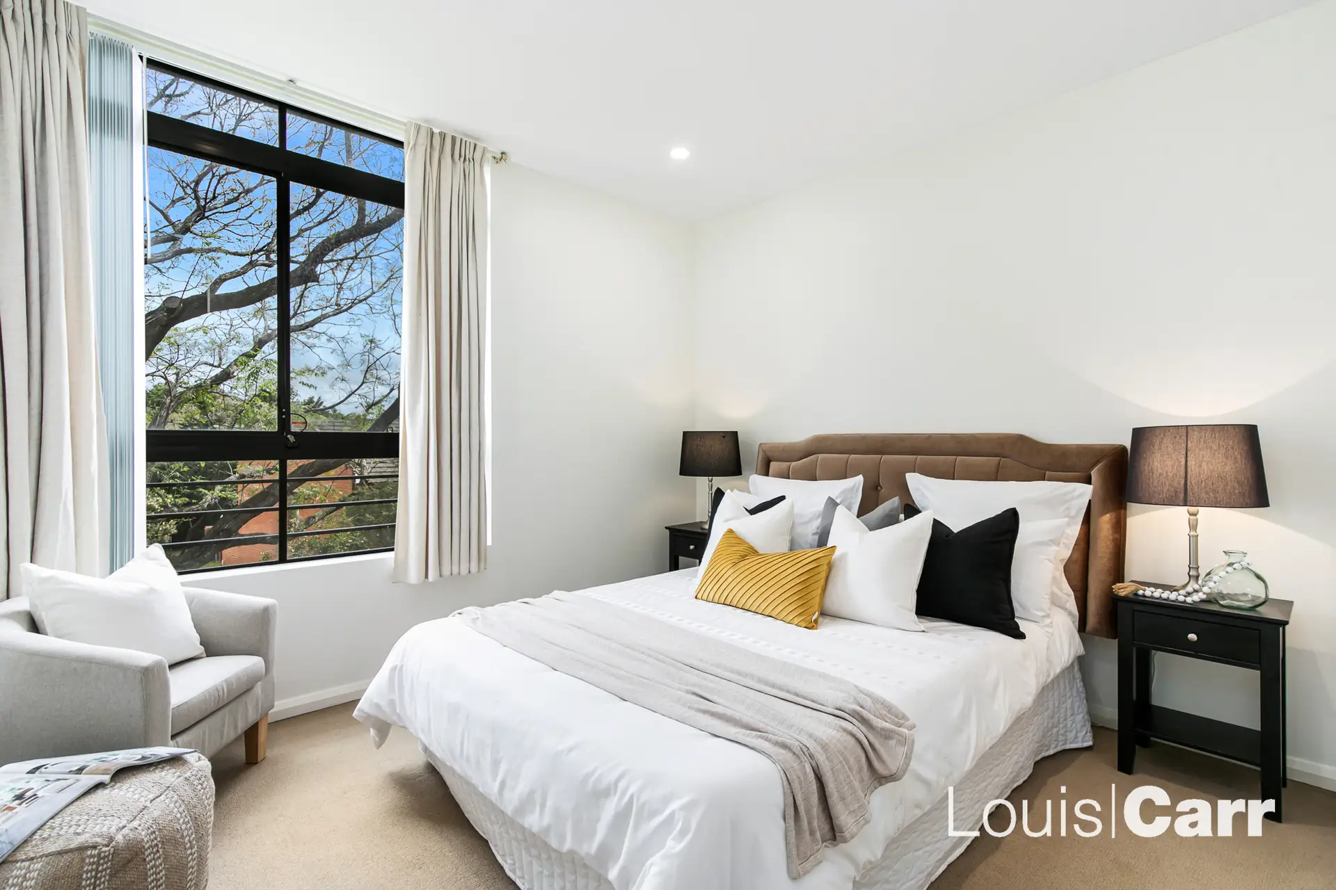 Photo #6: 101/2-4 Purser Avenue, Castle Hill - Sold by Louis Carr Real Estate