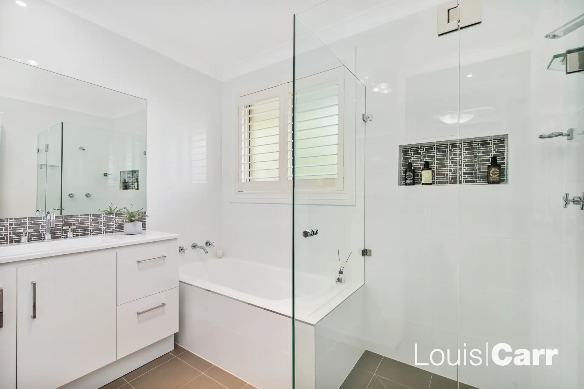 20 Carmen Crescent, Cherrybrook Sold by Louis Carr Real Estate - image 10
