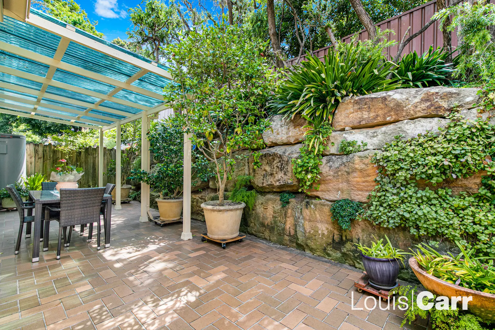 10 Arum Way, Cherrybrook Sold by Louis Carr Real Estate - image 1
