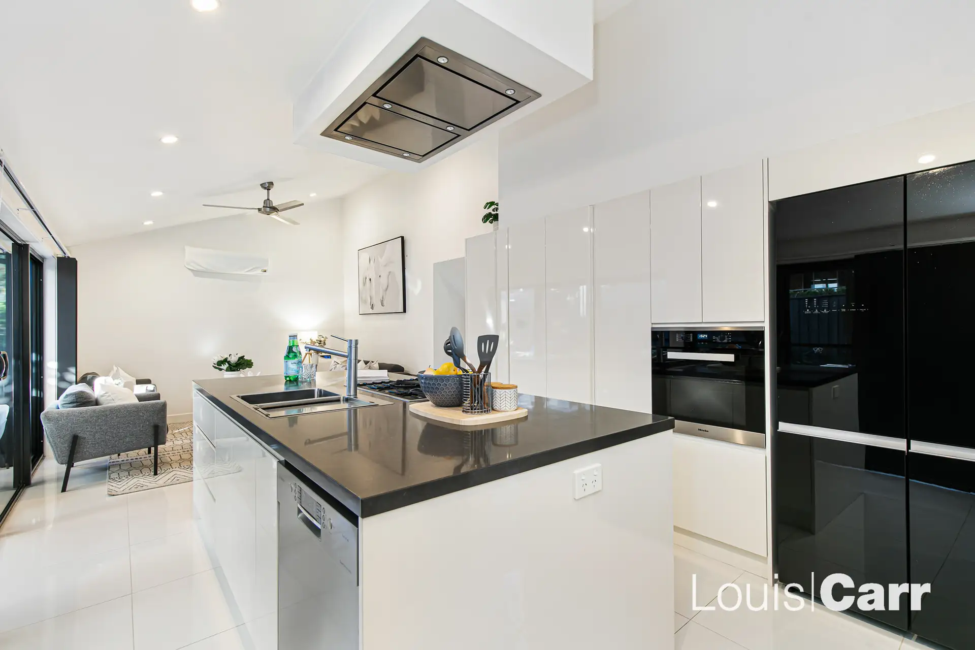 5 Torrens Place, Cherrybrook Sold by Louis Carr Real Estate - image 3