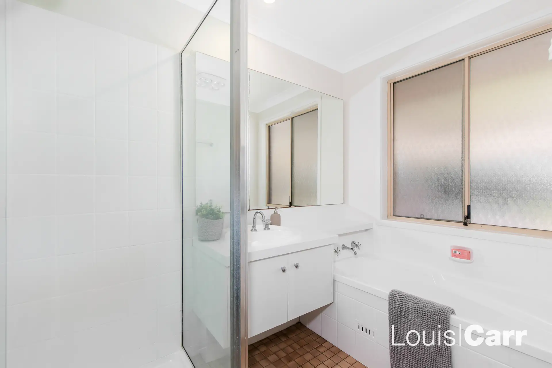 21 Nixon Place, Cherrybrook Sold by Louis Carr Real Estate - image 8