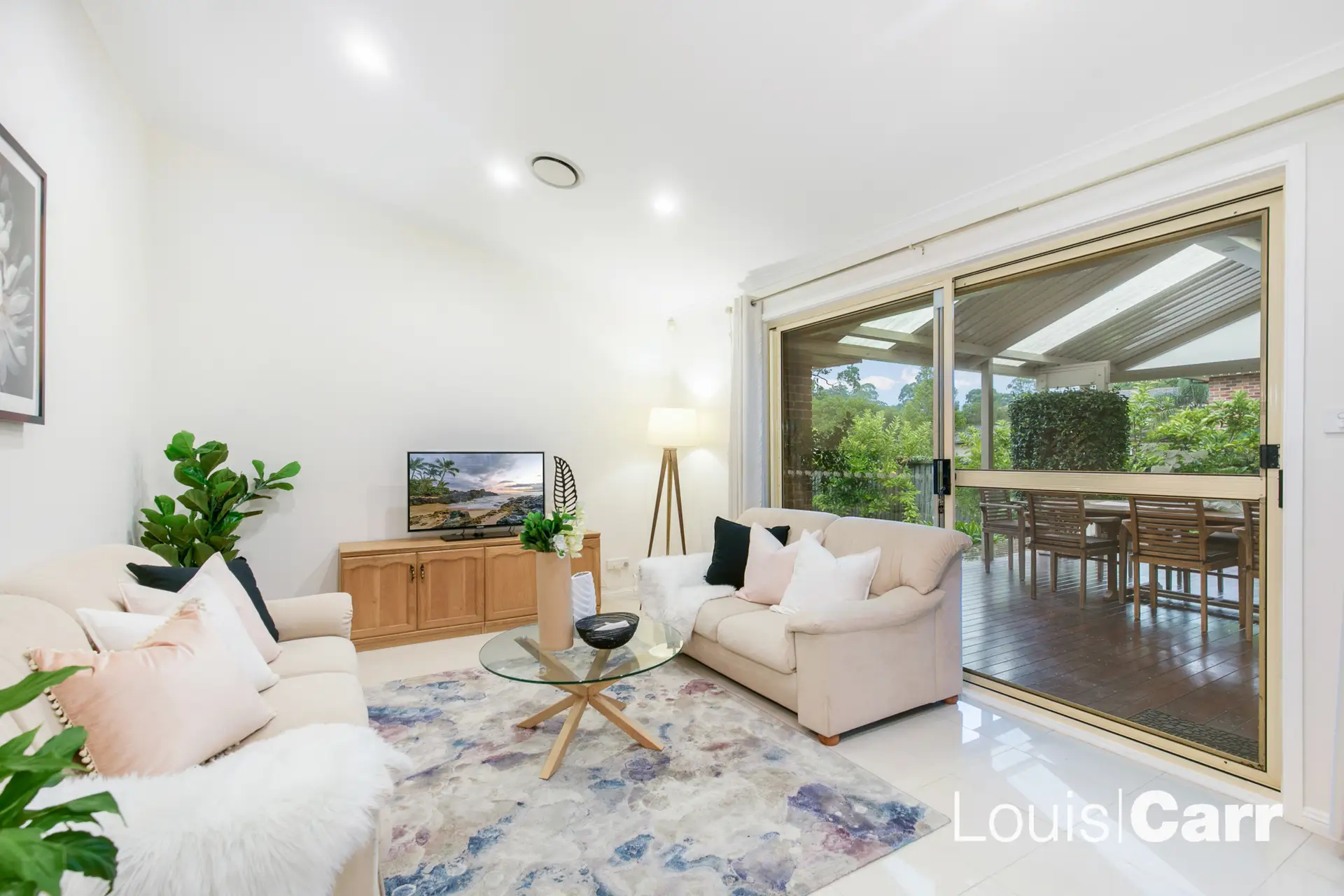 18 Woodgrove Avenue, Cherrybrook Sold by Louis Carr Real Estate - image 7