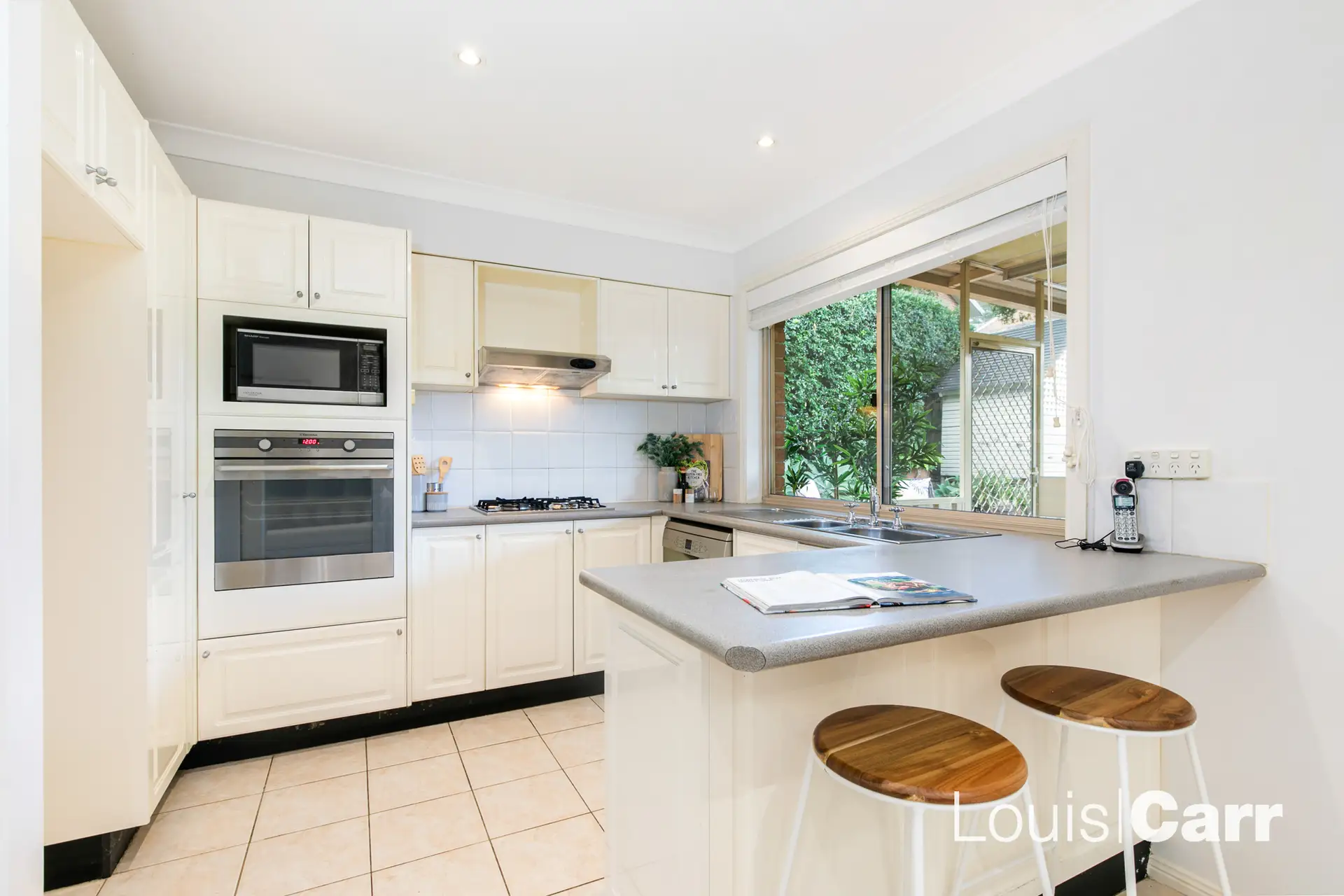 30a Oakhill Drive, Castle Hill Sold by Louis Carr Real Estate - image 3
