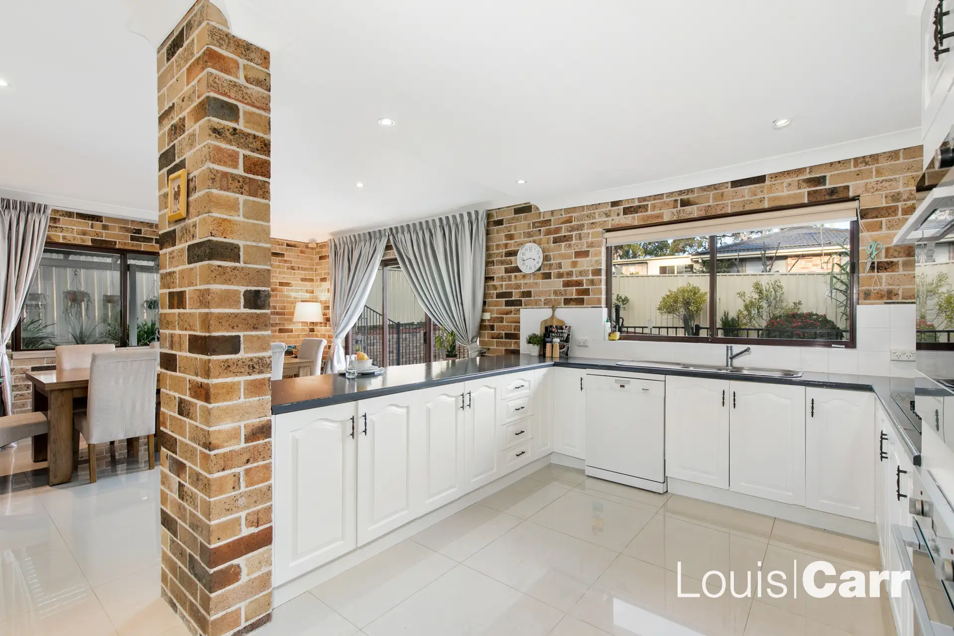 12 Nixon Place, Cherrybrook Sold by Louis Carr Real Estate - image 4