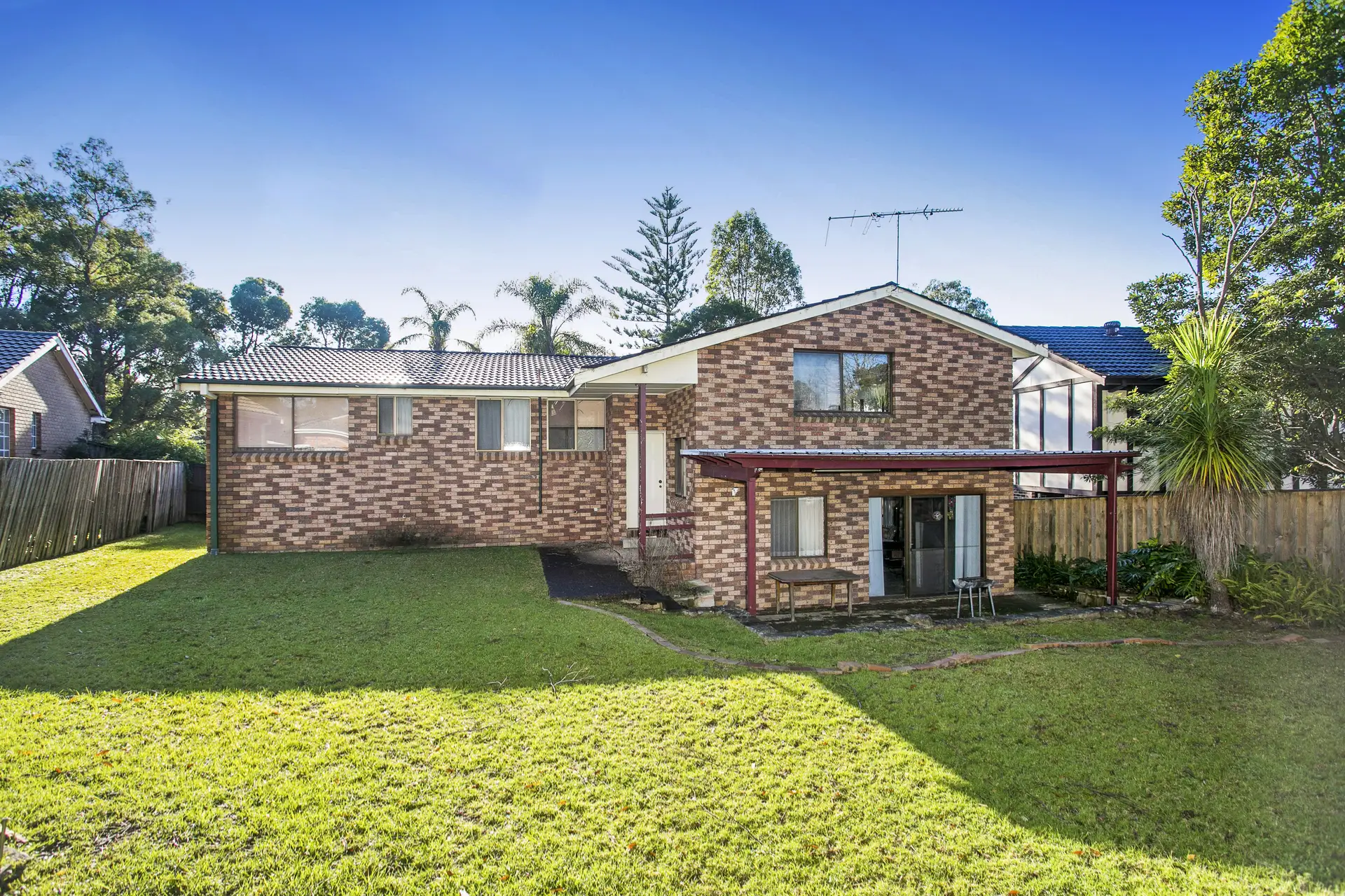 191 Shepherds Drive, Cherrybrook Sold by Louis Carr Real Estate - image 3