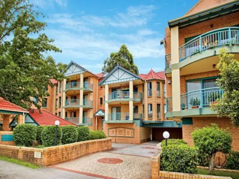 14/1-5 Pye Street, Westmead Leased by Louis Carr Real Estate