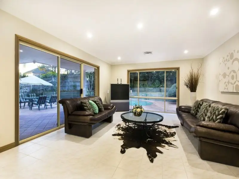 16 Coonara Avenue, West Pennant Hills Sold by Louis Carr Real Estate - image 5