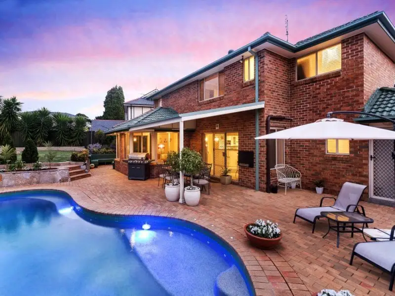 5 Harcourt Close, Castle Hill Sold by Louis Carr Real Estate - image 4