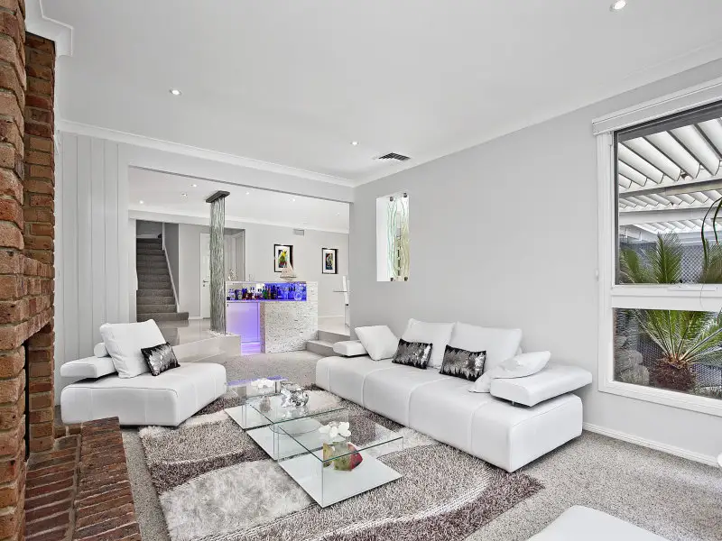 8 Eaglehawk Place, West Pennant Hills Sold by Louis Carr Real Estate - image 9