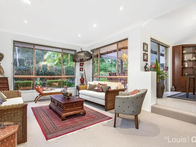 6 Kings Lynn Court, West Pennant Hills Sold by Louis Carr Real Estate - image 3