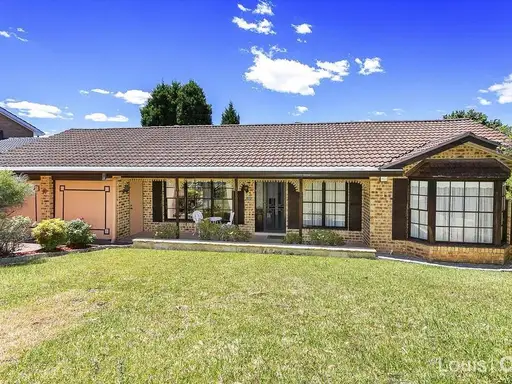 22 Paxton Crescent, Cherrybrook Sold by Louis Carr Real Estate