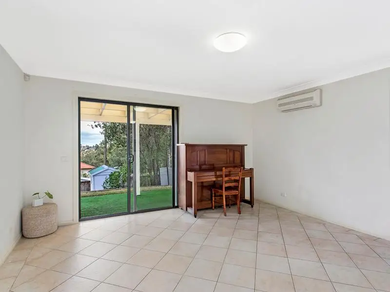 17 Daintree Place, Dural Sold by Louis Carr Real Estate - image 6