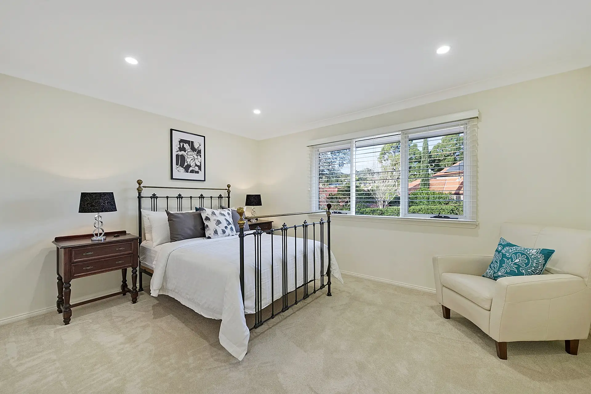 8 Mildara Place, West Pennant Hills Sold by Louis Carr Real Estate - image 1