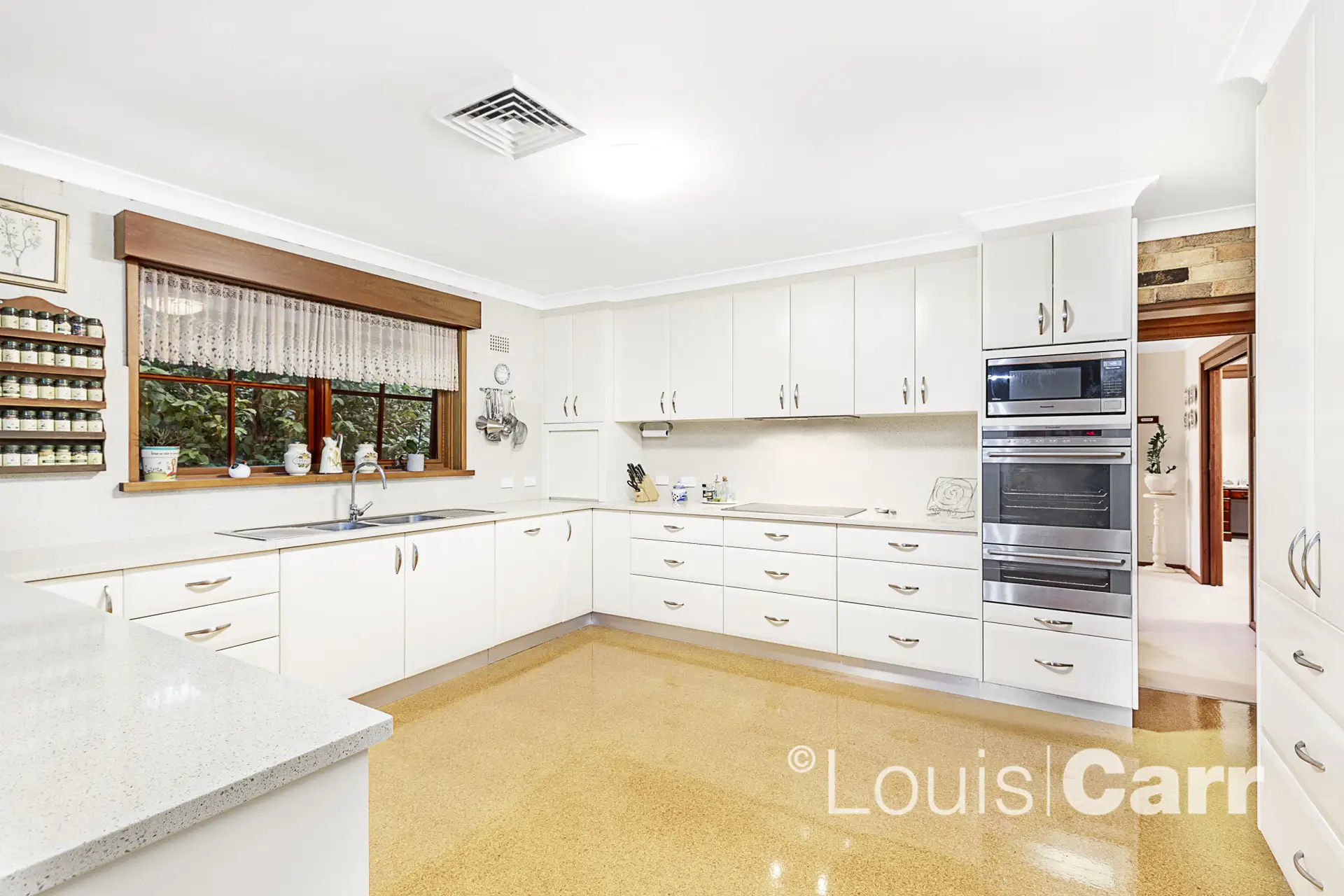 14 Range Road, West Pennant Hills Sold by Louis Carr Real Estate - image 4