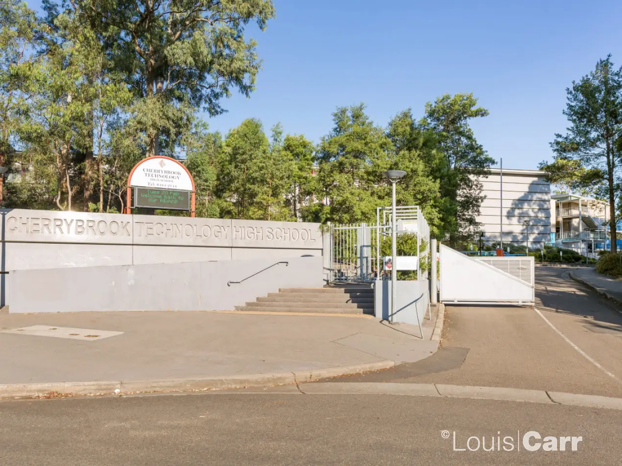 8 Gumnut Road, Cherrybrook Sold by Louis Carr Real Estate - image 4