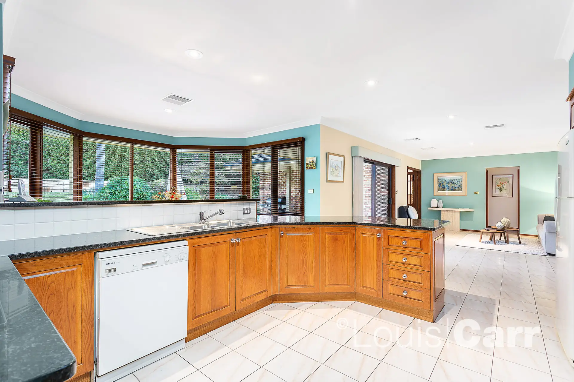 Photo #4: 7 Rosella Way, West Pennant Hills - Sold by Louis Carr Real Estate