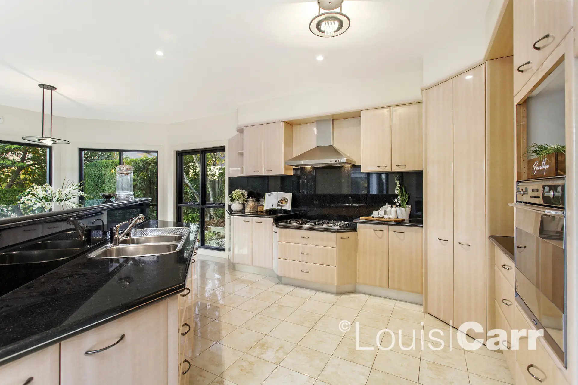 4 Gemeren Grove, West Pennant Hills Sold by Louis Carr Real Estate - image 3