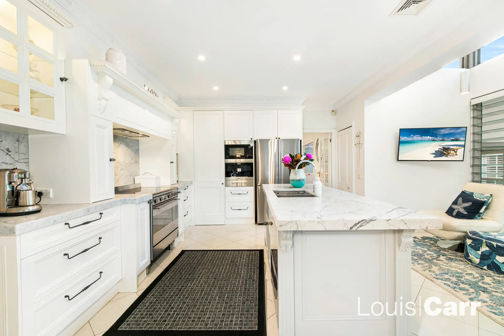Photo #6: 16 Bellbird Drive, West Pennant Hills - Sold by Louis Carr Real Estate