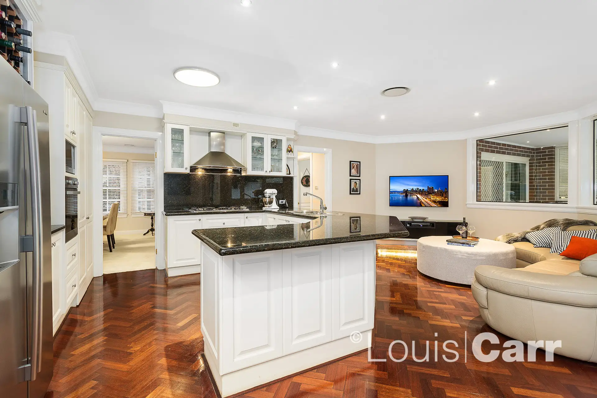 3 Compton Green, West Pennant Hills Sold by Louis Carr Real Estate - image 1