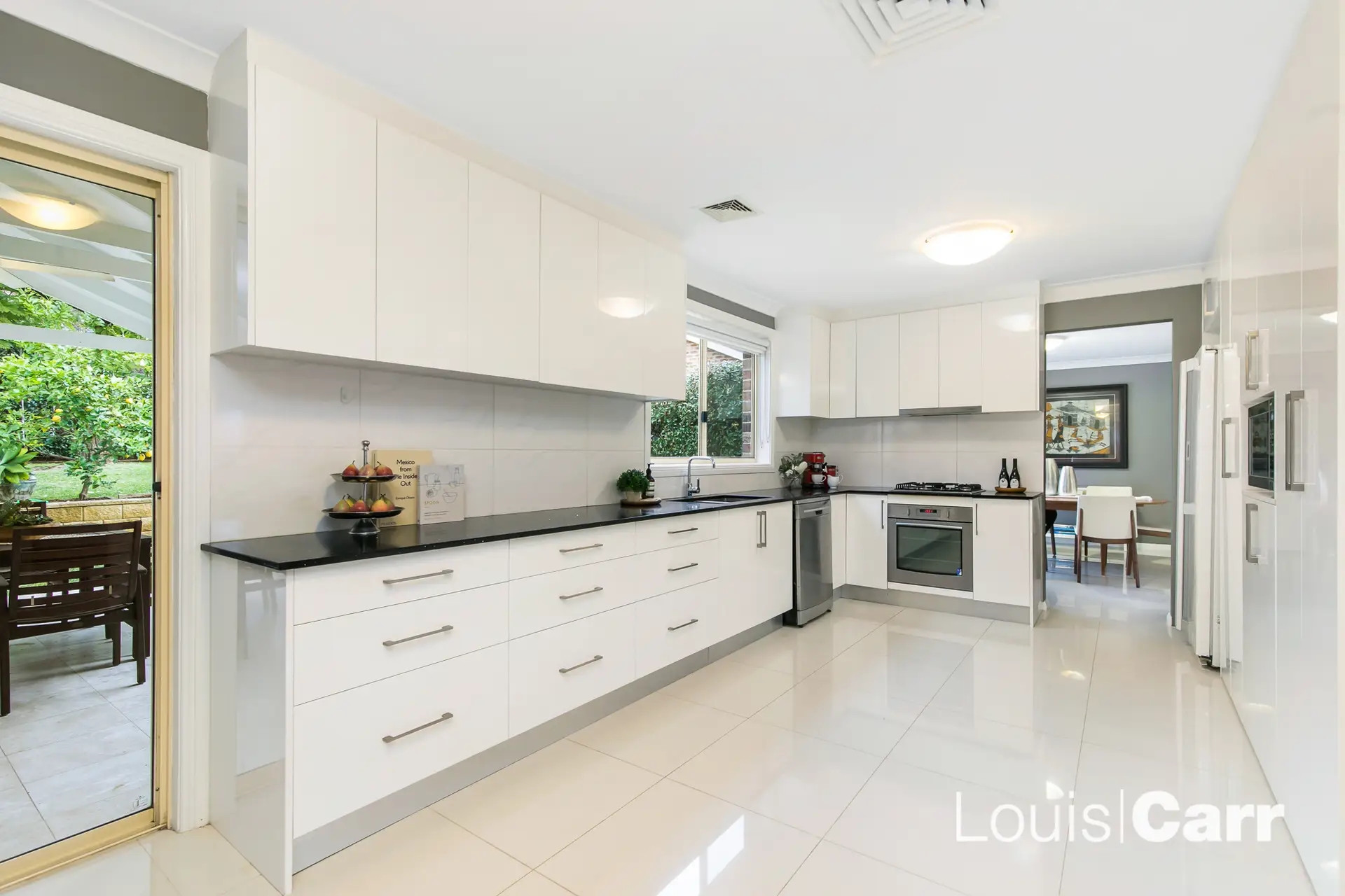 8 Tanglewood Place, West Pennant Hills Sold by Louis Carr Real Estate - image 3