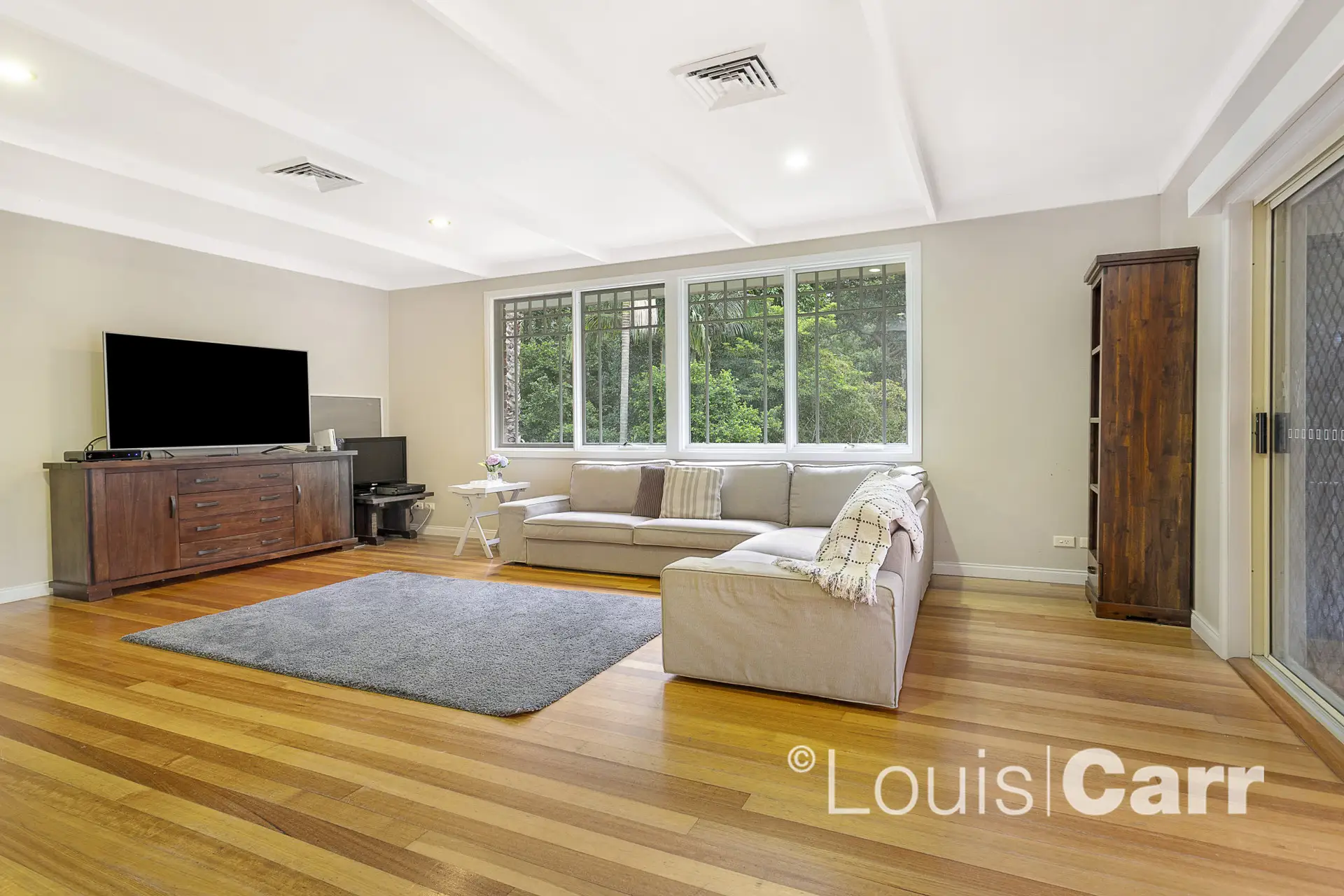 16 Wintergreen Place, West Pennant Hills Sold by Louis Carr Real Estate - image 1
