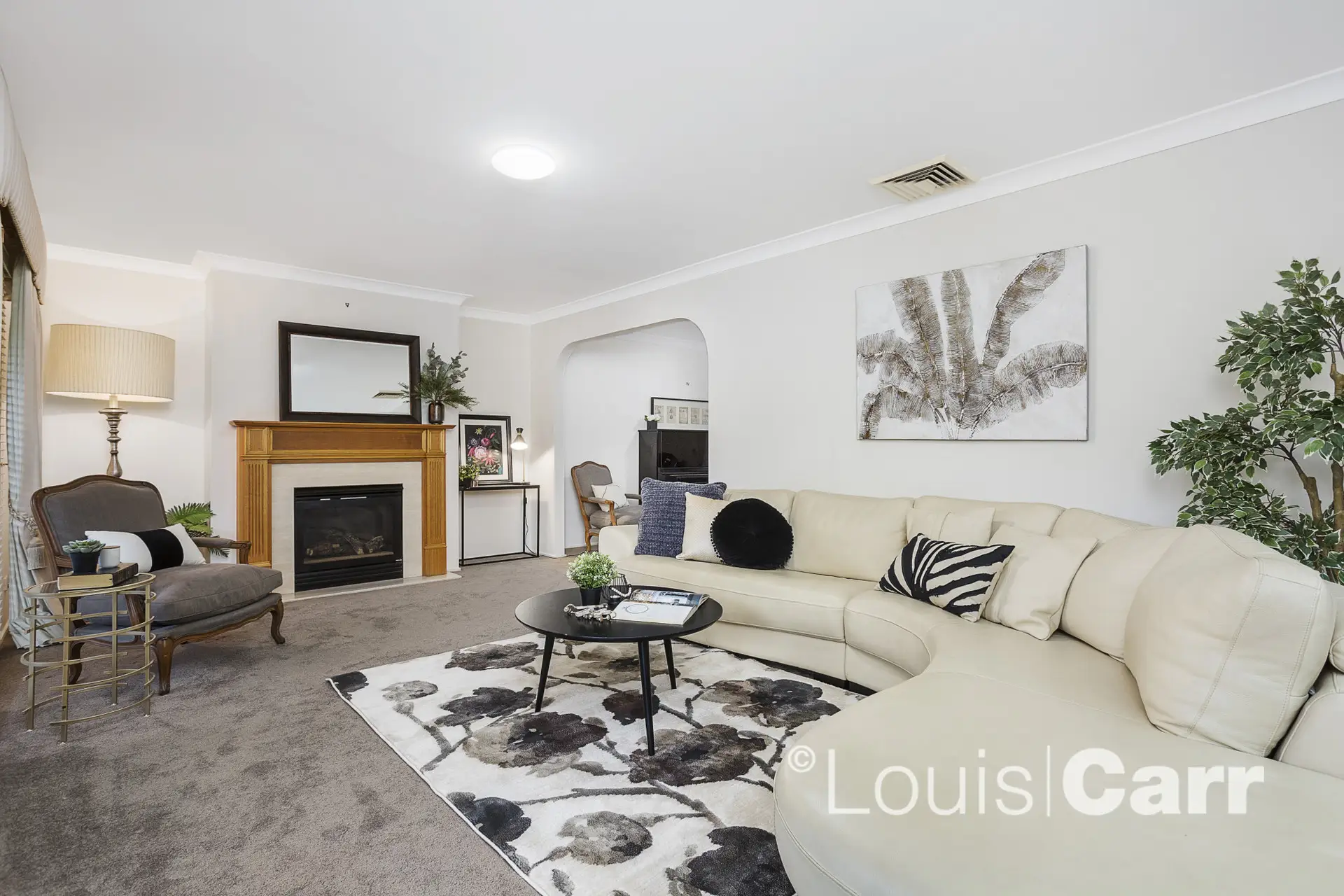 32 The Glade, West Pennant Hills Sold by Louis Carr Real Estate - image 2