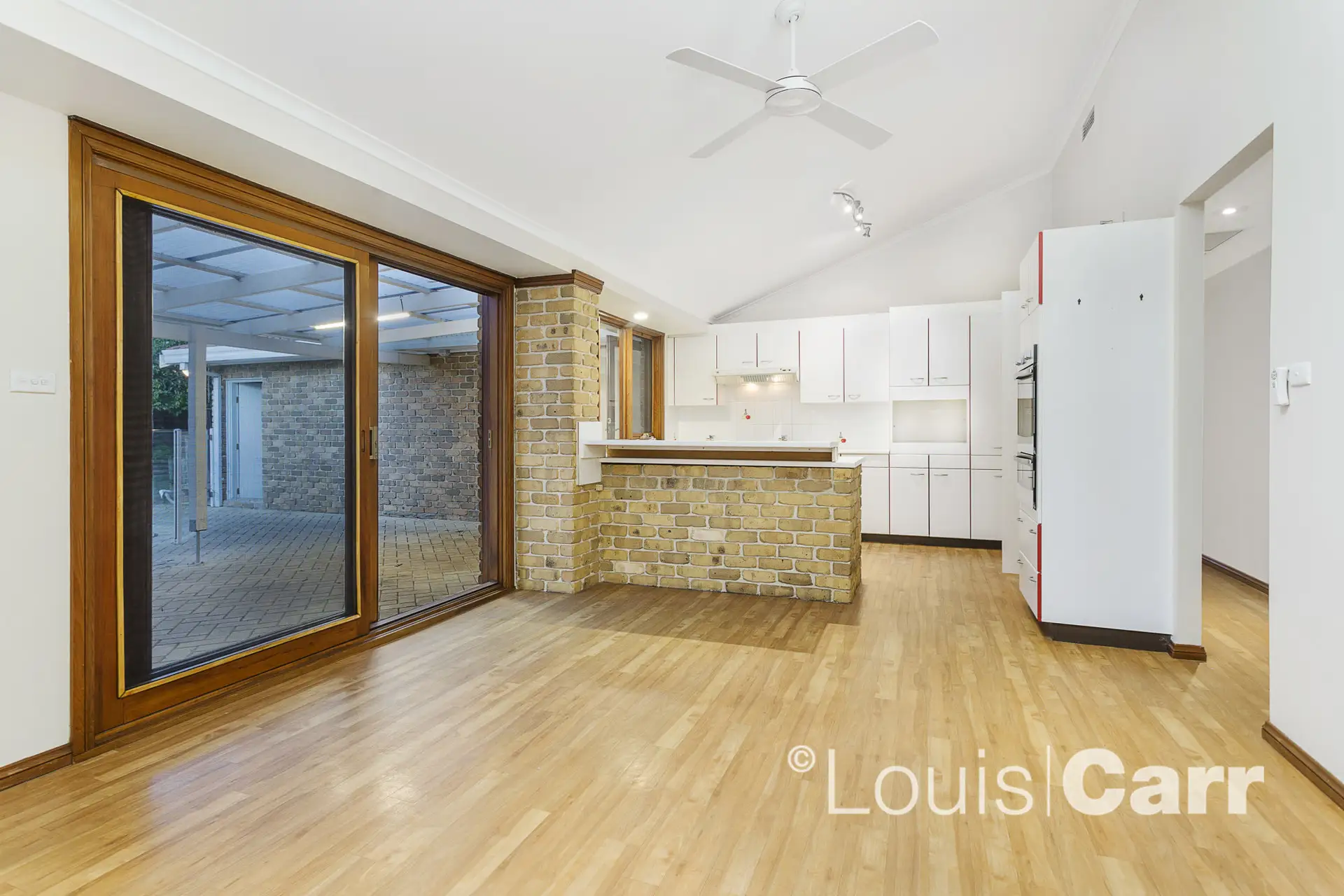 8 Sunridge Place, West Pennant Hills Sold by Louis Carr Real Estate - image 3