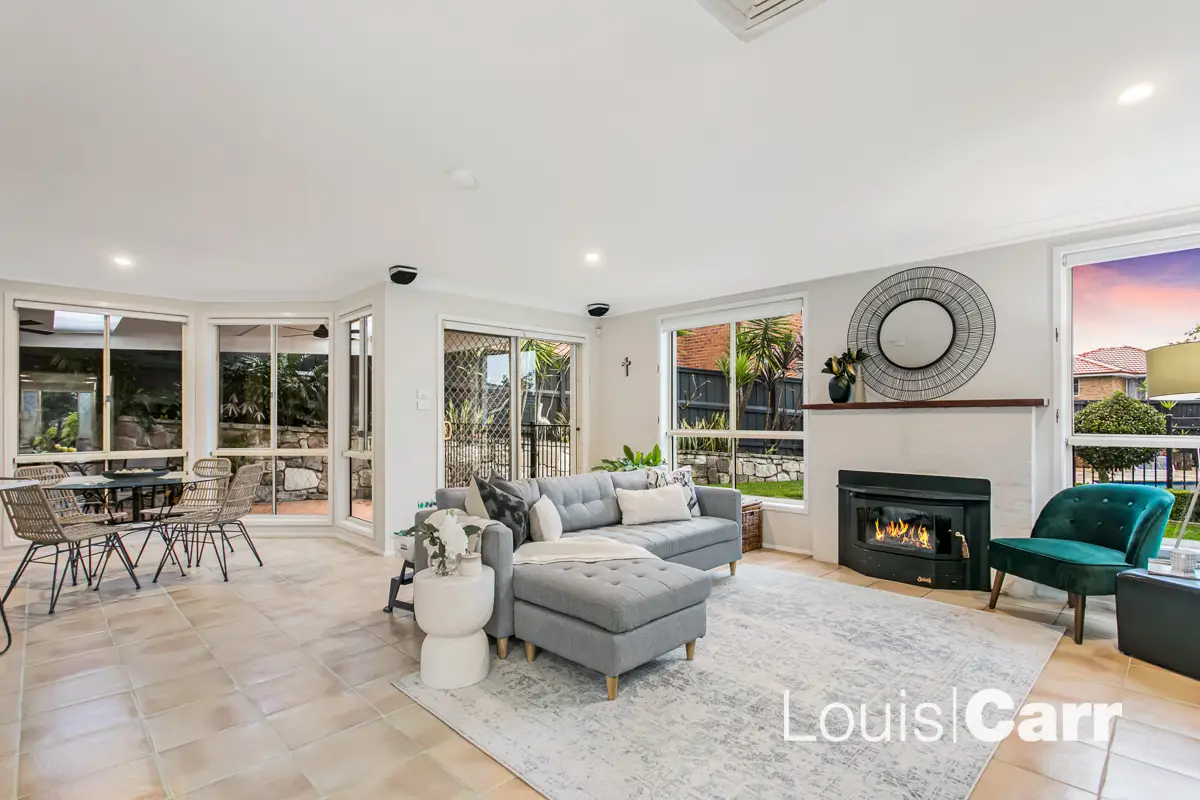 9 Harcourt Close, Castle Hill Sold by Louis Carr Real Estate - image 1