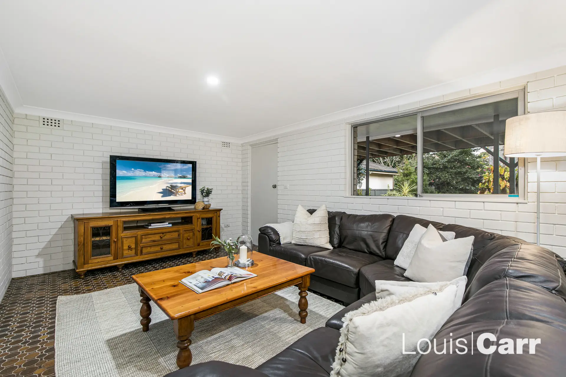 11 Graylind Avenue, West Pennant Hills Sold by Louis Carr Real Estate - image 7