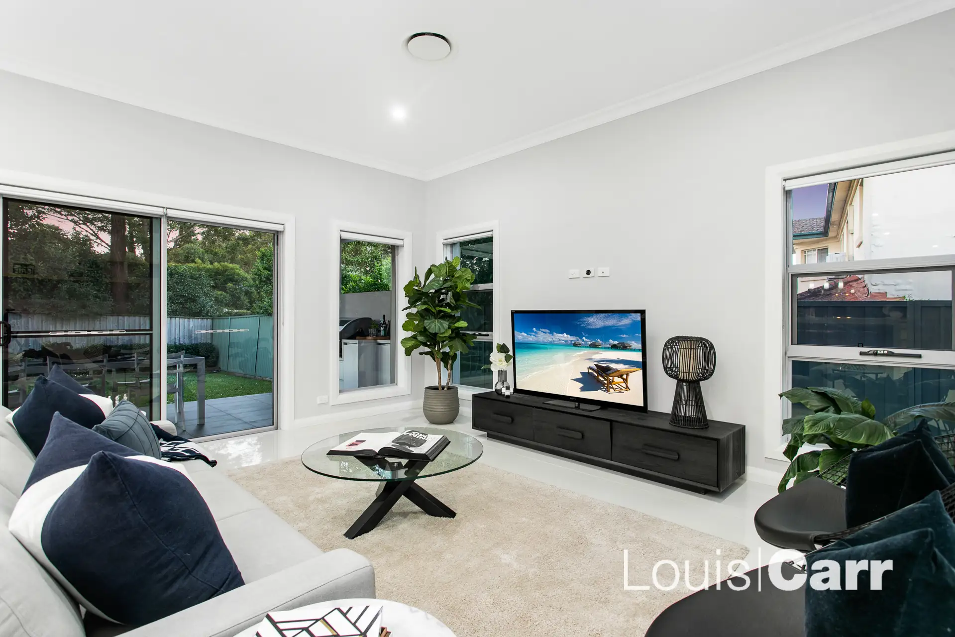 17 Grovewood Place, Castle Hill Sold by Louis Carr Real Estate - image 4