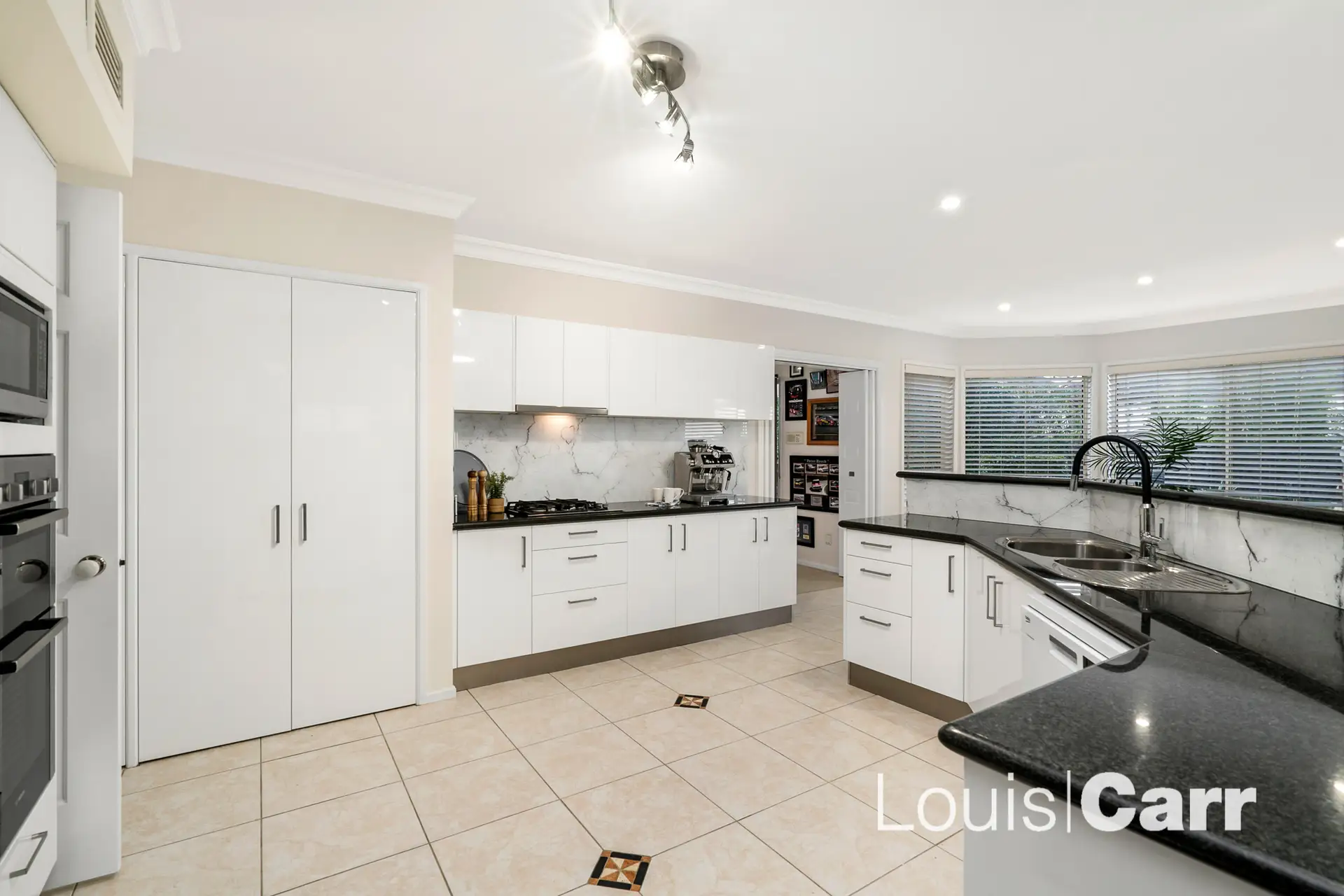 8 Blacks Road, West Pennant Hills Sold by Louis Carr Real Estate - image 2