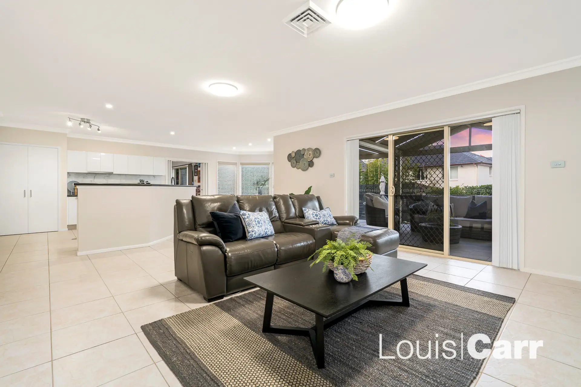 8 Blacks Road, West Pennant Hills Sold by Louis Carr Real Estate - image 4