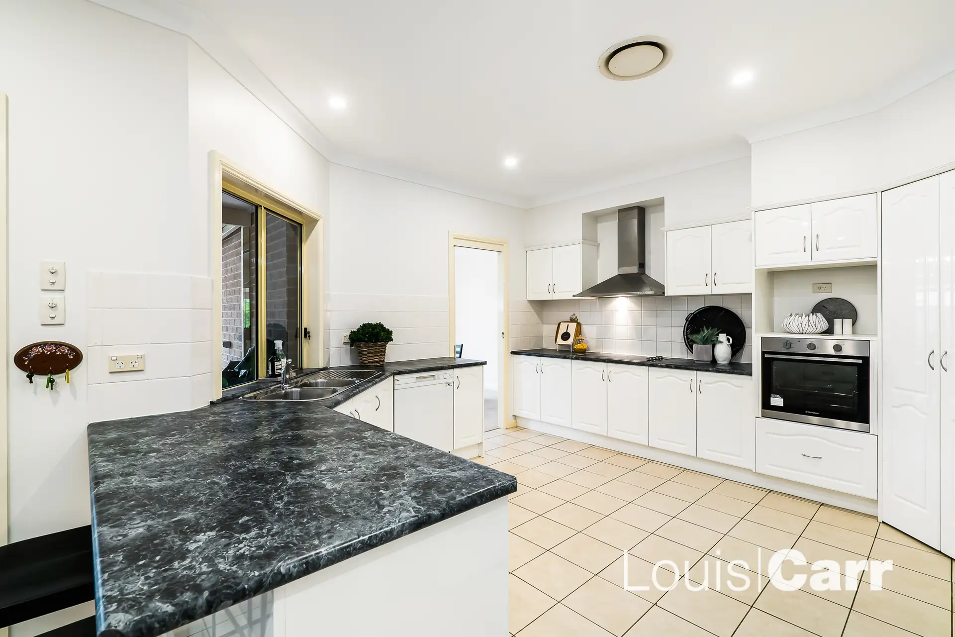 68 Chepstow Drive, Castle Hill Sold by Louis Carr Real Estate - image 1