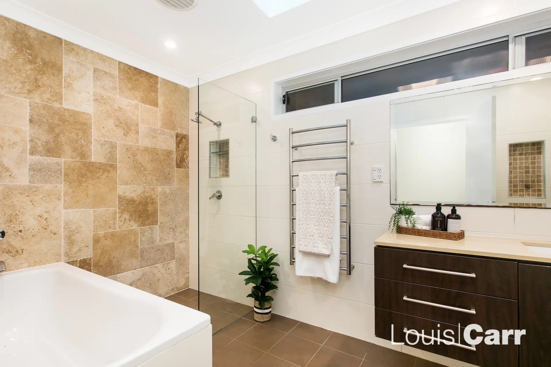 29 Graylind Avenue, West Pennant Hills Sold by Louis Carr Real Estate - image 7