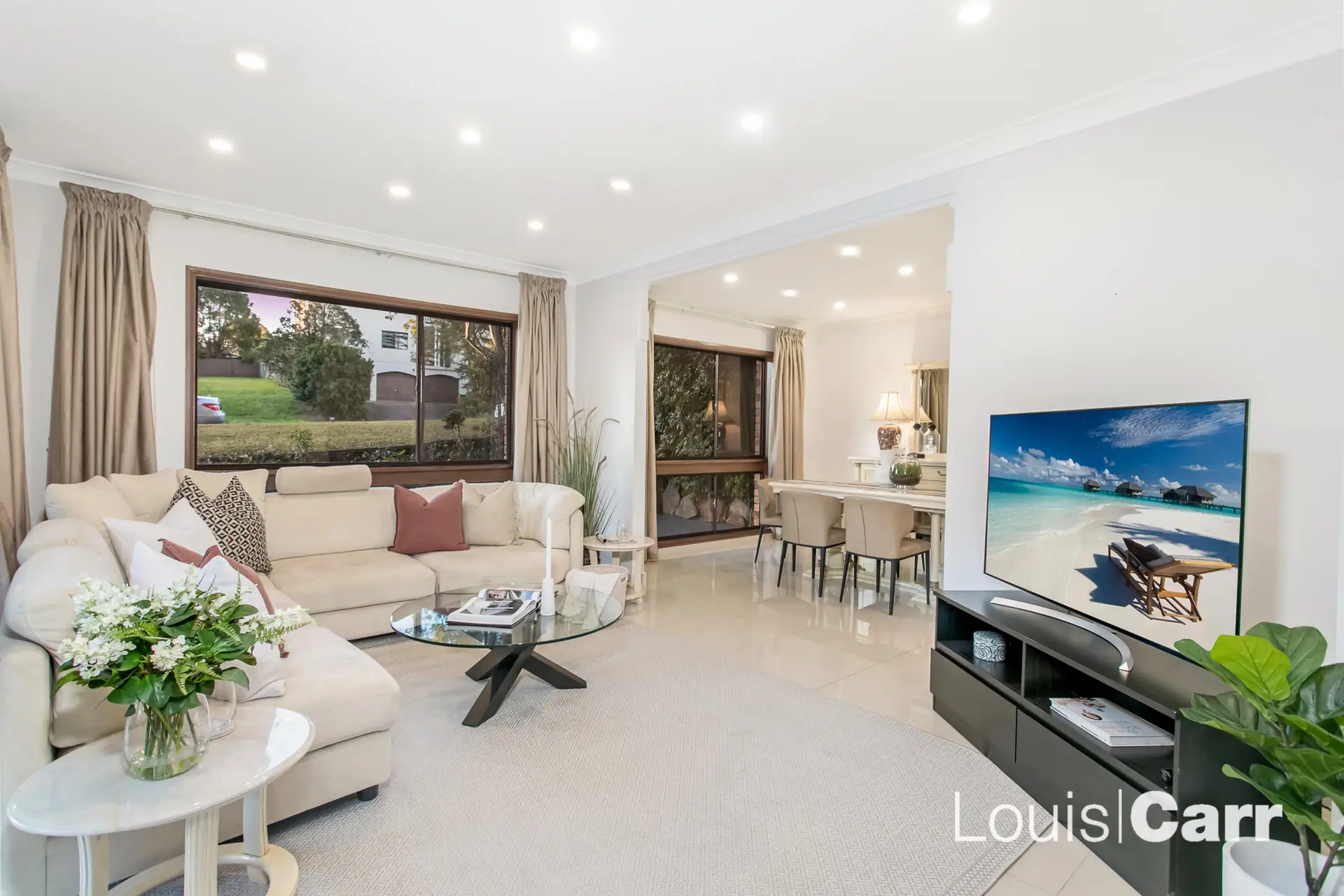 12 Isobell Avenue, West Pennant Hills Sold by Louis Carr Real Estate - image 1