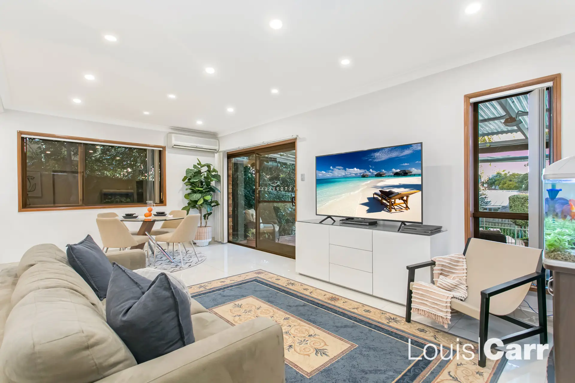 Photo #5: 12 Isobell Avenue, West Pennant Hills - Sold by Louis Carr Real Estate