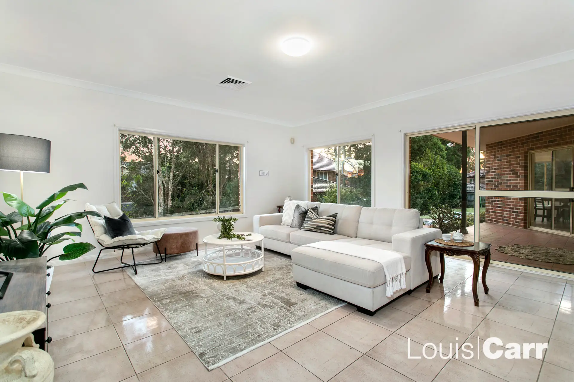4 Woodleaf Close, West Pennant Hills Sold by Louis Carr Real Estate - image 3