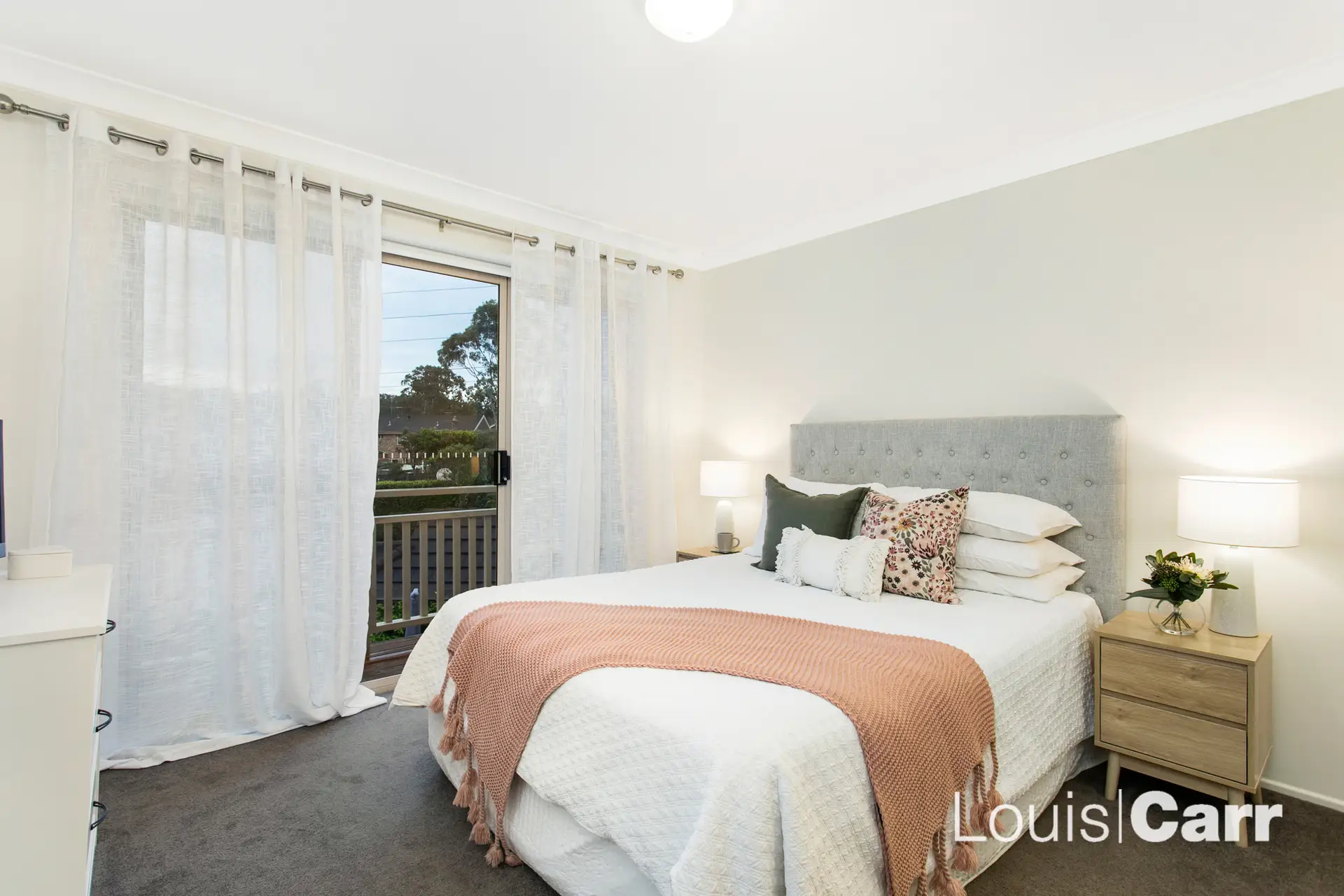 22/8 View Street, West Pennant Hills Sold by Louis Carr Real Estate - image 1